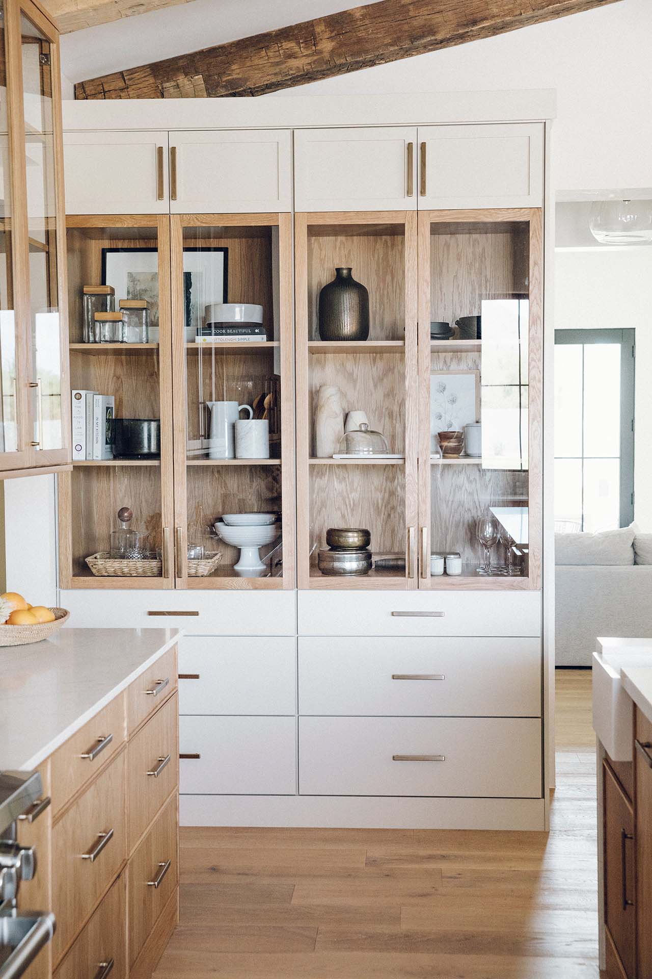 Kitchen | Camino V | Modern Nest | Custom Home Builder | Scottsdale, AZ | Design, Build, Furnish