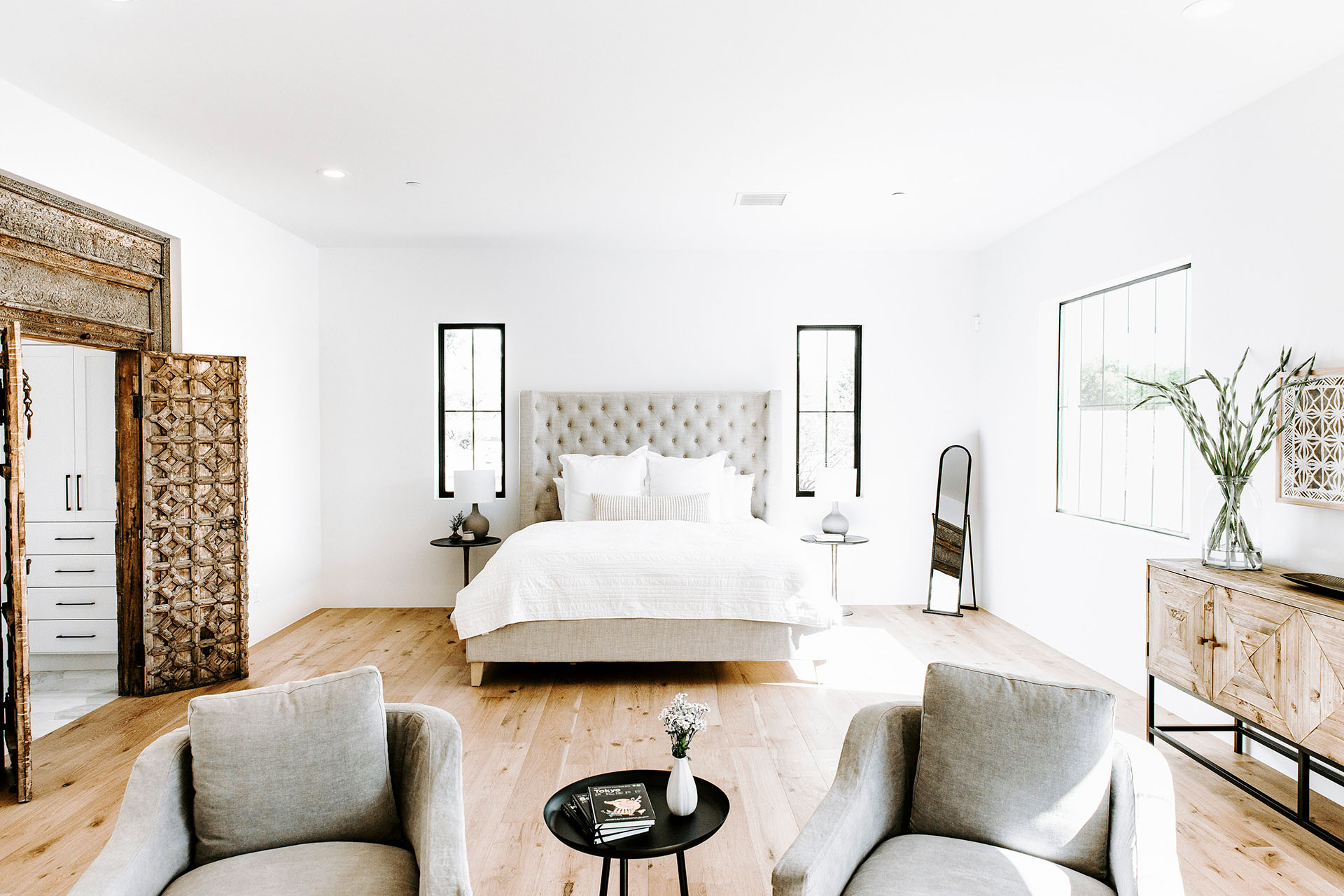 Master Bedroom | Modern Southwest | Modern Nest | Custom Home Builder | Scottsdale, AZ | Design, Build, Furnish