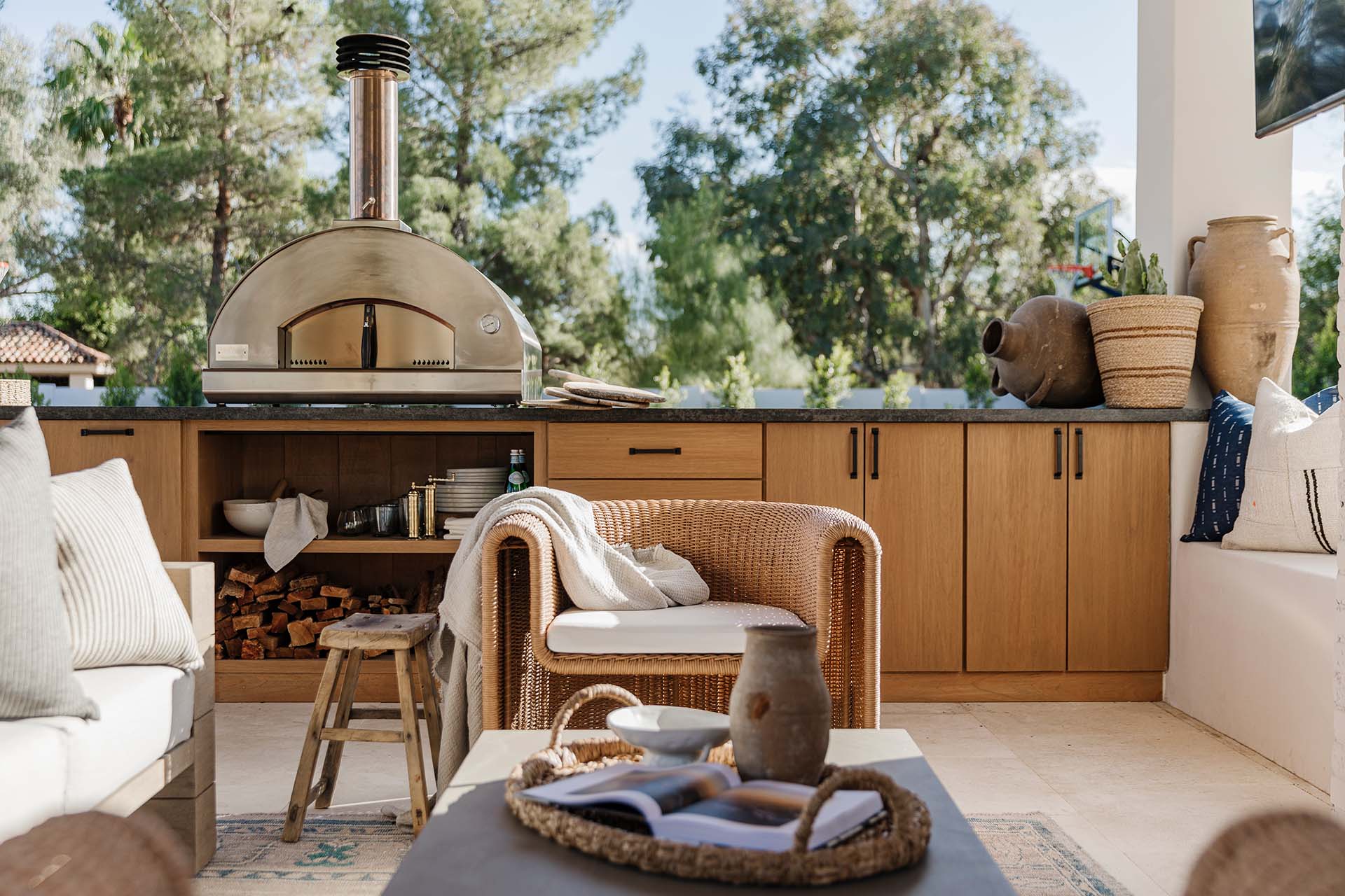Outdoor Living Space | Backyard Living | Modern Nest | Custom Home Builder | Scottsdale, AZ | Design, Build, Furnish